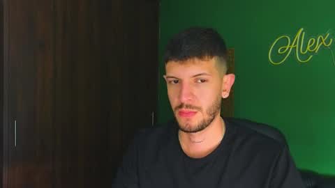 Snapshot of max_tayloor chatting on February 21, 2025, 8:16 pm Max Taylor online show from February 21, 2025, 8:16 pm