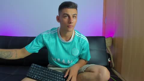 MAX     online show from April 23, 2026, 10:58 am