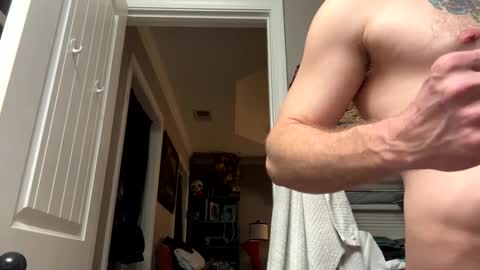 Snapshot of maxaux chatting on February 8, 2025, 9:03 am Max online show from February 8, 2025, 9:03 am