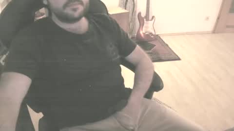 maxcamlove online show from January 10, 2026, 2:13 am