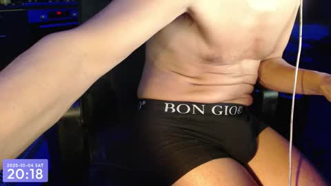 Maxel F online show from October 4, 2025, 6:17 pm