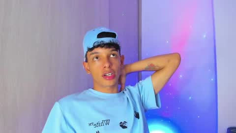 Max  online show from April 26, 2026, 12:08 am