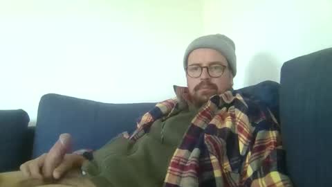 maxhorn591 online show from March 25, 2026, 12:33 pm