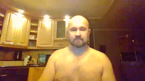 maxhunter online show from September 28, 2025, 5:51 pm