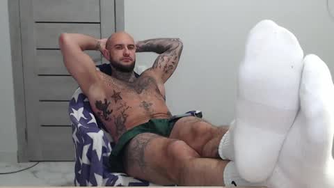 Snapshot of maxi_foxxx chatting on June 6, 2026, 5:12 am Maximus Fox online show from June 6, 2026, 5:12 am