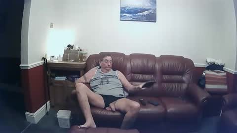 MAX online show from December 19, 2024, 9:17 pm