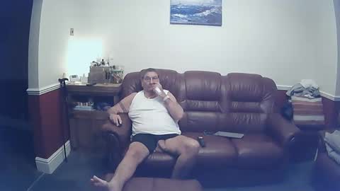 MAX online show from December 22, 2024, 8:58 pm