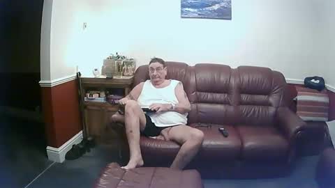 MAX online show from January 20, 2025, 9:32 pm