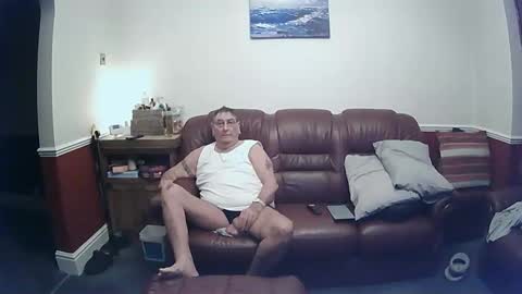 MAX online show from February 20, 2025, 9:53 pm