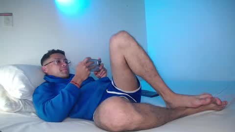 MAXI      online show from February 18, 2025, 6:04 am