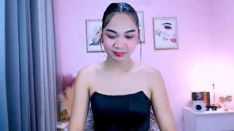 maxie greyson online show from March 2, 2025, 1:58 am