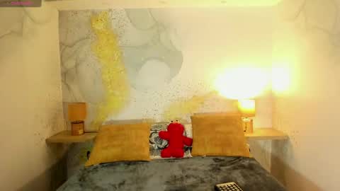 maxim online show from January 25, 2025, 3:19 am