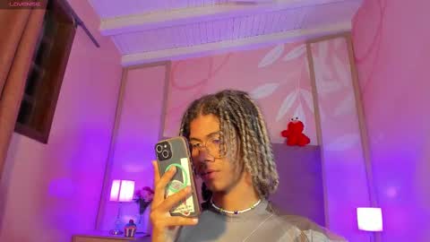 maxim online show from March 9, 2025, 6:17 am