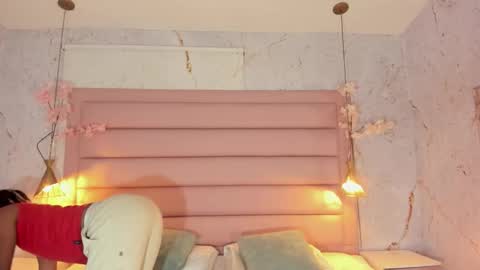 maxim online show from September 19, 2025, 4:03 am