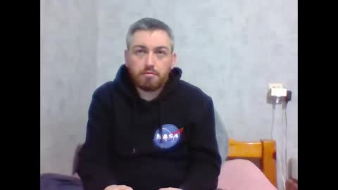 Snapshot of maximefrxx chatting on December 5, 2024, 9:06 pm Maxime online show from December 5, 2024, 9:06 pm