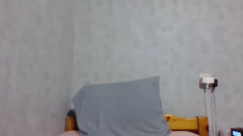 Snapshot of maximefrxx chatting on December 30, 2024, 4:40 pm Maxime online show from December 30, 2024, 4:40 pm