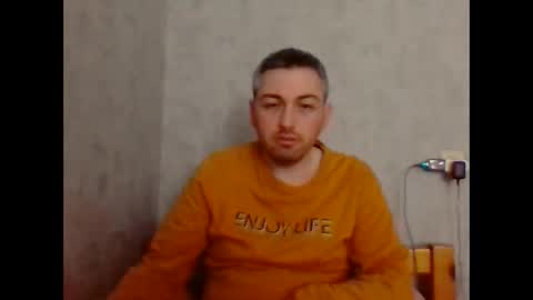 Snapshot of maximefrxx chatting on February 9, 2025, 2:29 pm Maxime online show from February 9, 2025, 2:29 pm