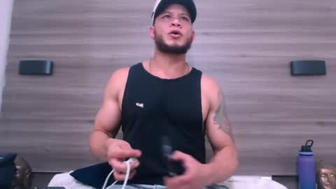 Snapshot of maximiliano_stronge chatting on June 29, 2026, 9:04 pm Maximiliano online show from June 29, 2026, 9:04 pm