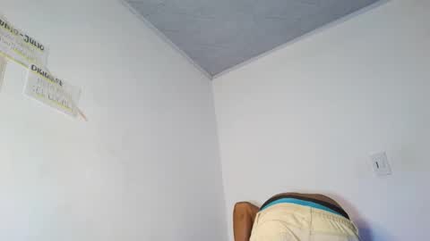 Maximo Aron Vega online show from February 13, 2026, 10:39 pm