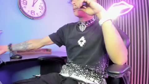 MAXIMO online show from March 1, 2026, 4:14 am