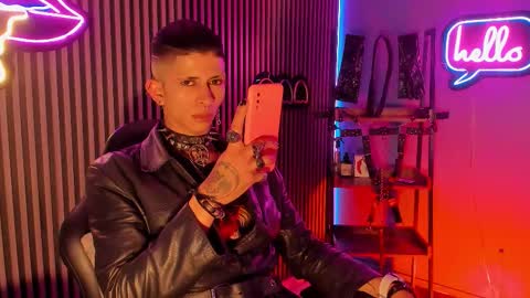 MAXIMO online show from March 16, 2026, 1:55 am