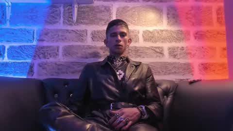 MAXIMO online show from March 22, 2026, 12:36 am