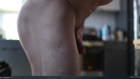 Maximus7871 online show from December 1, 2024, 8:42 pm