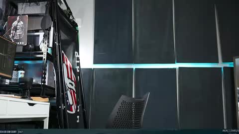 Maximus7871 online show from March 12, 2025, 11:44 pm