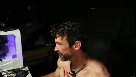 Maximus7871 online show from April 22, 2026, 12:24 am