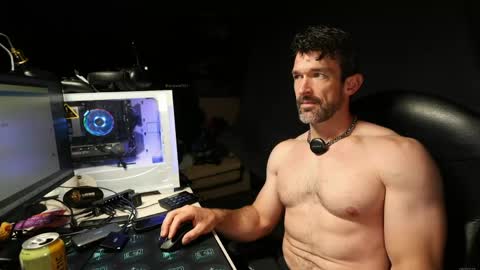 Maximus7871 online show from May 22, 2026, 12:07 am