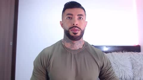 Independent Model online show from January 11, 2026, 12:15 am