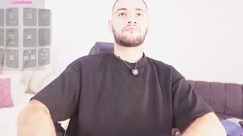 Snapshot of maximusclark1_ chatting on July 22, 2026, 12:30 pm Maximus online show from July 22, 2026, 12:30 pm
