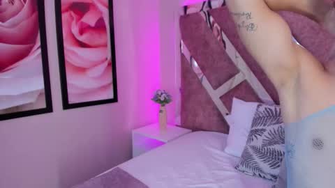 Maxi Rogers online show from January 13, 2026, 11:48 am