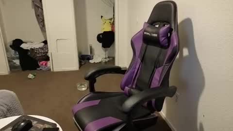  IG  online show from October 10, 2025, 11:31 am