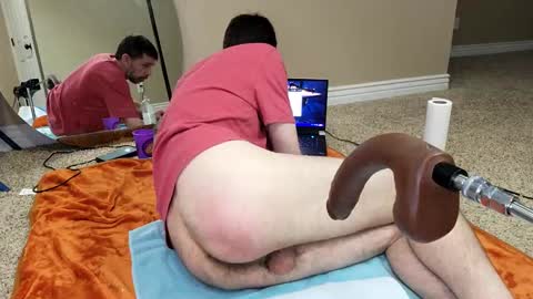 maxjr8008 online show from December 22, 2024, 9:33 am