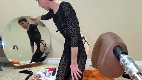 maxjr8008 online show from March 9, 2025, 8:52 pm