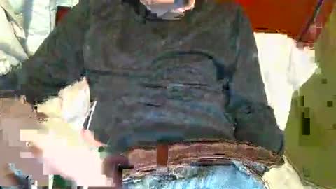 maxk887 online show from April 21, 2026, 2:15 am