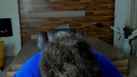 MaxKaiden online show from March 31, 2026, 6:03 am