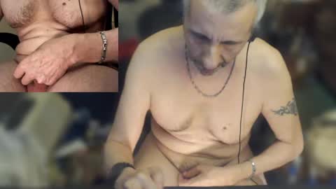 Snapshot of maxonfire74 chatting on May 7, 2026, 8:58 pm maxsex1 online show from May 7, 2026, 8:58 pm