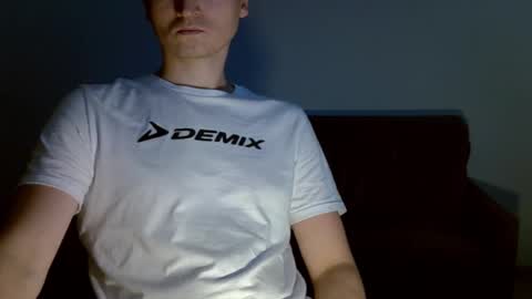 Snapshot of maxrelax90 chatting on December 15, 2025, 4:22 pm maxrelax90 online show from December 15, 2025, 4:22 pm