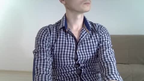 Snapshot of maxrelax90 chatting on February 8, 2026, 5:27 pm maxrelax90 online show from February 8, 2026, 5:27 pm