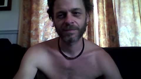 Snapshot of maxthewolf chatting on June 17, 2026, 9:27 pm MaxTheWolf online show from June 17, 2026, 9:27 pm