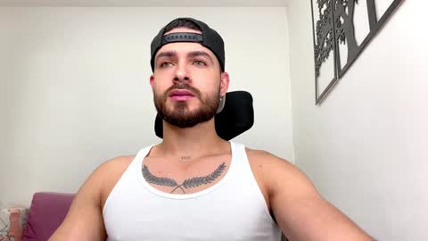 Maxi online show from February 5, 2025, 10:12 pm