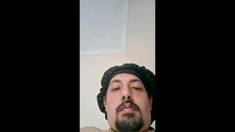 maxwellro200 online show from June 7, 2026, 4:49 am