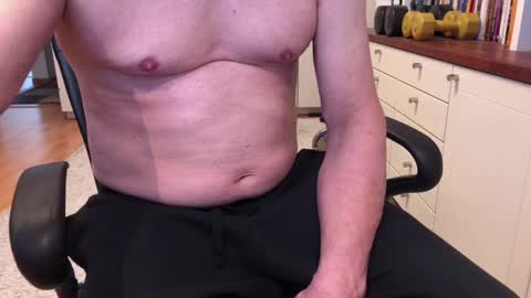 Max online show from December 18, 2024, 8:42 am