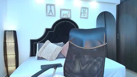 Maxxi online show from September 10, 2025, 1:38 am