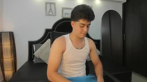 Maxxi online show from September 26, 2025, 3:54 am