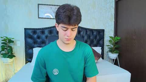 Maxxi online show from October 5, 2025, 3:38 am