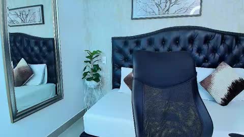 Maxxi online show from October 16, 2025, 4:13 am