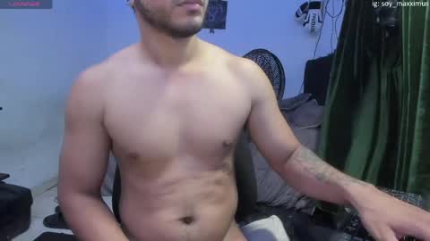 Snapshot of maxximus_10 chatting on April 28, 2026, 6:51 am maxximus_10 online show from April 28, 2026, 6:51 am